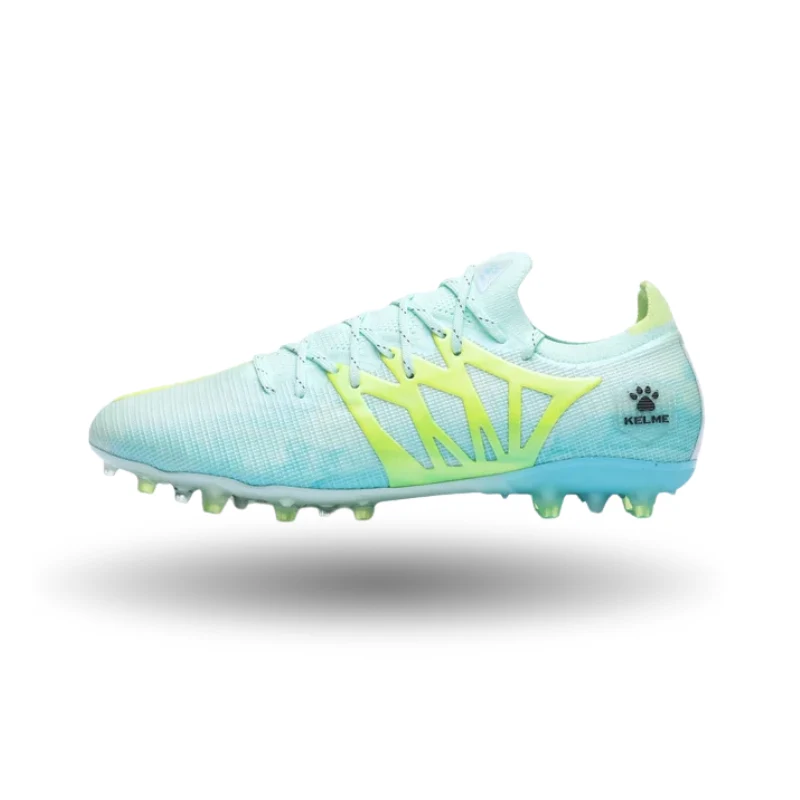 FLASH 3.0.4 - Kelme Command Soccer Shoes