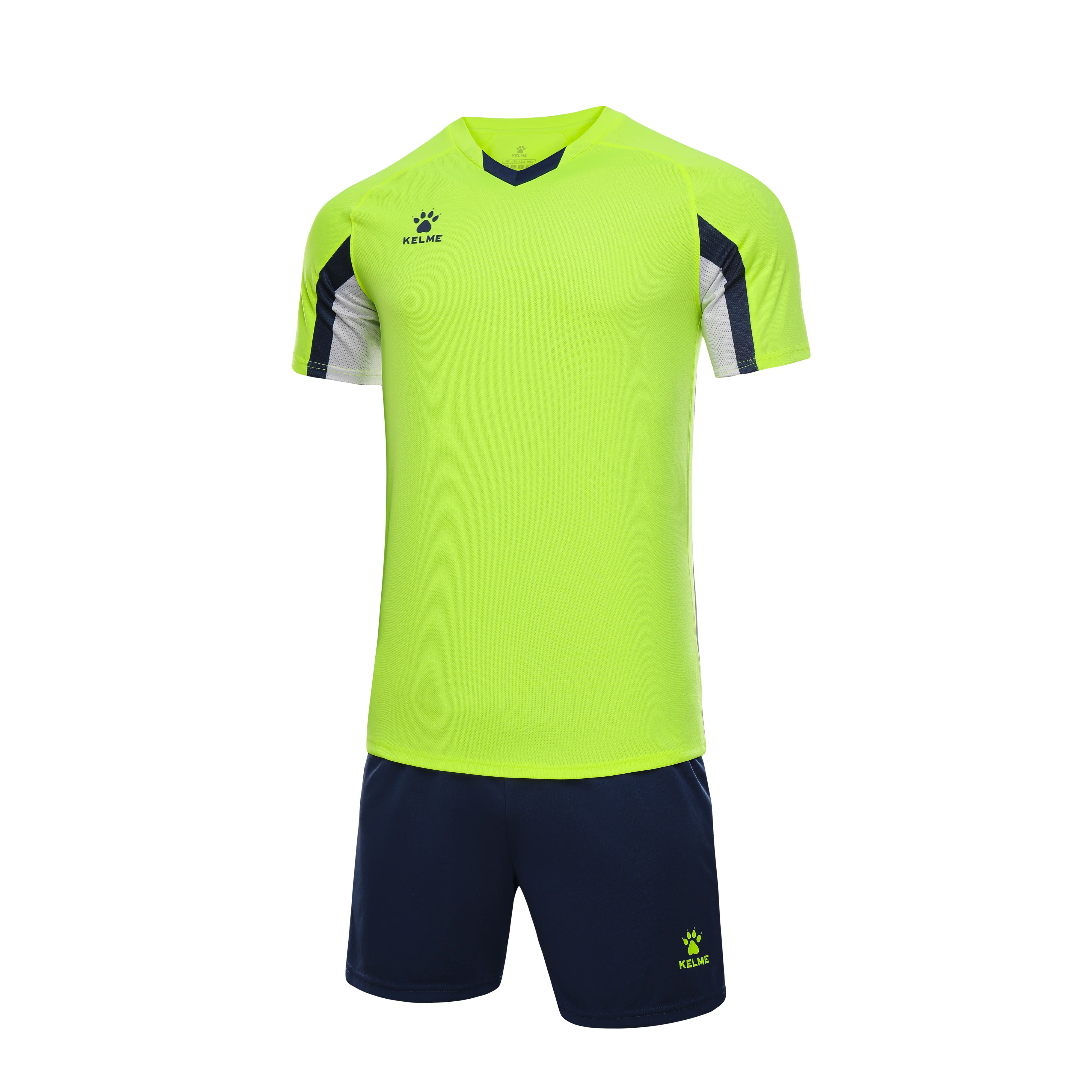 Kelme Kids' Short Sleeve Soccer Set - Image 4