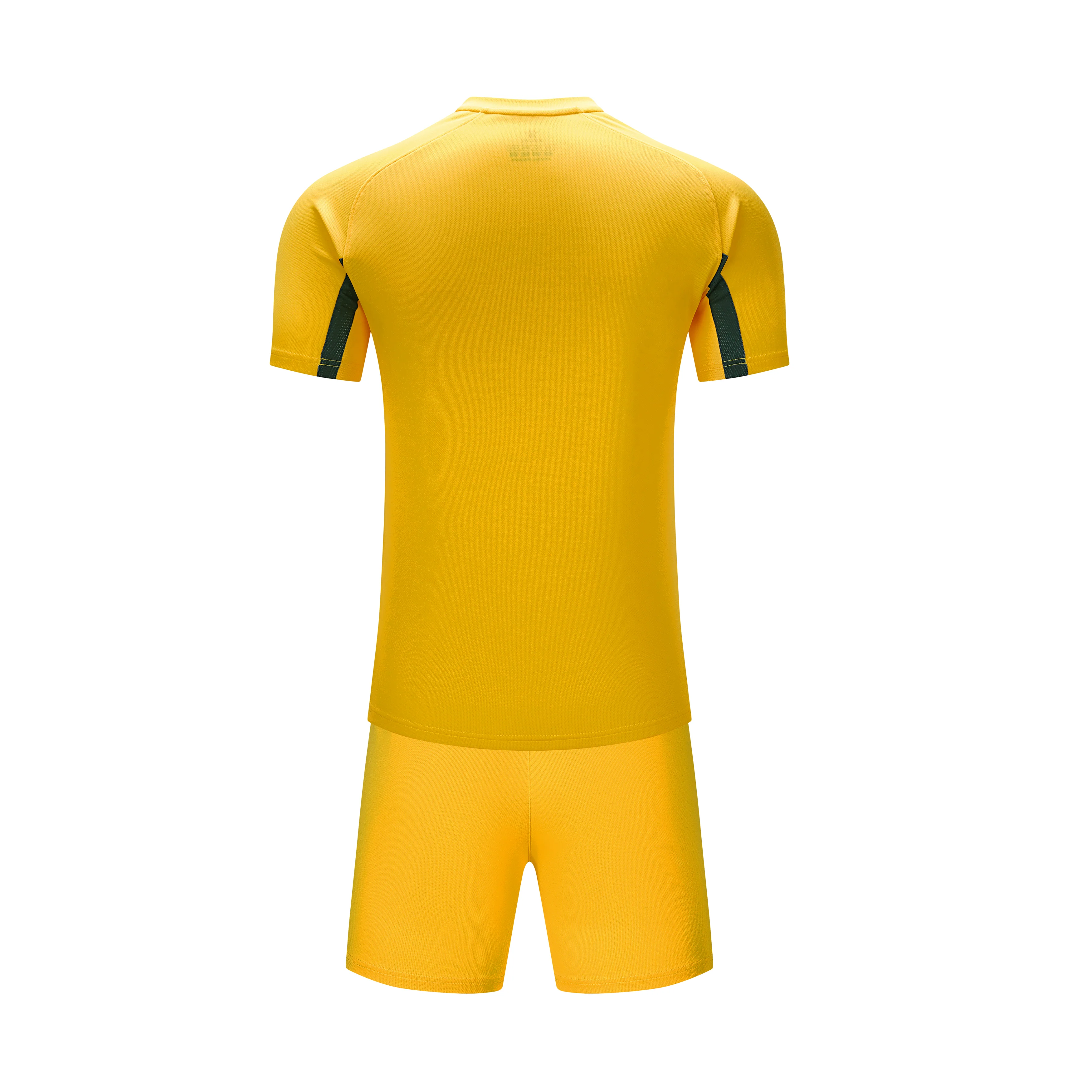 Kelme Men Short Sleeve Soccer Set - Image 20