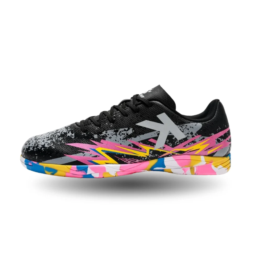Kelme Men Futsal Shoes – Flexible Indoor Fit