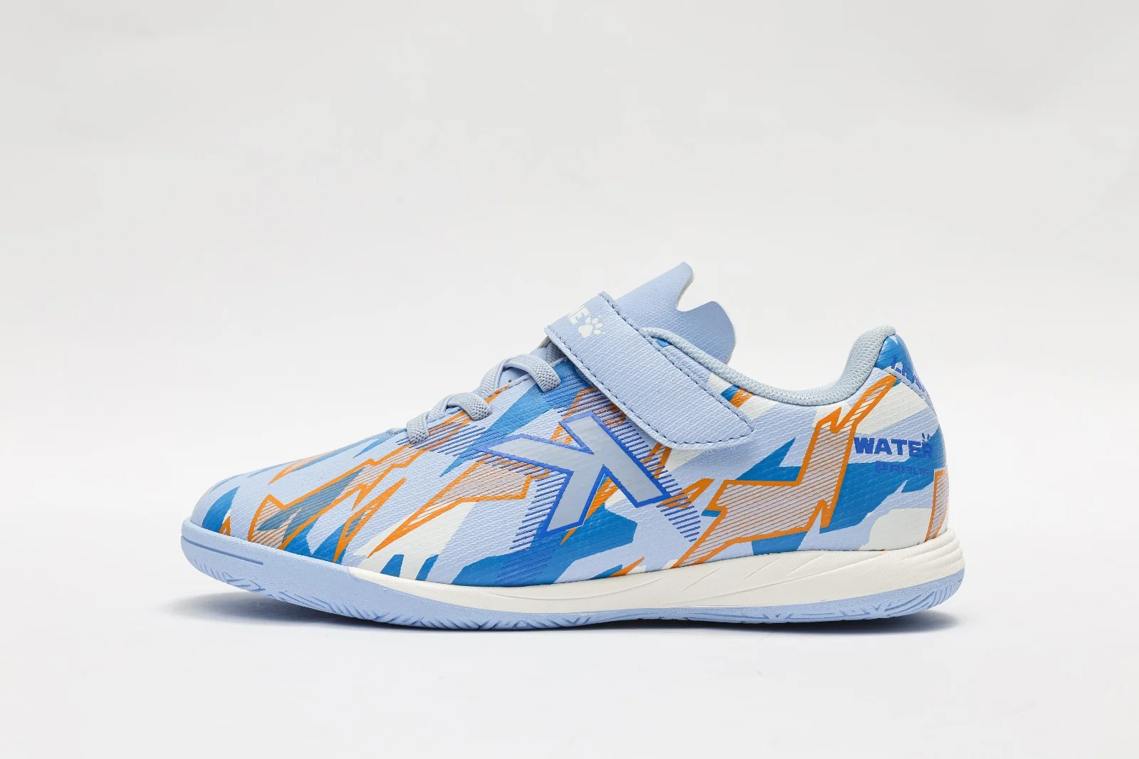 STARSHADE- Kelme Kid's Futsal Shoes (IN) - Image 4